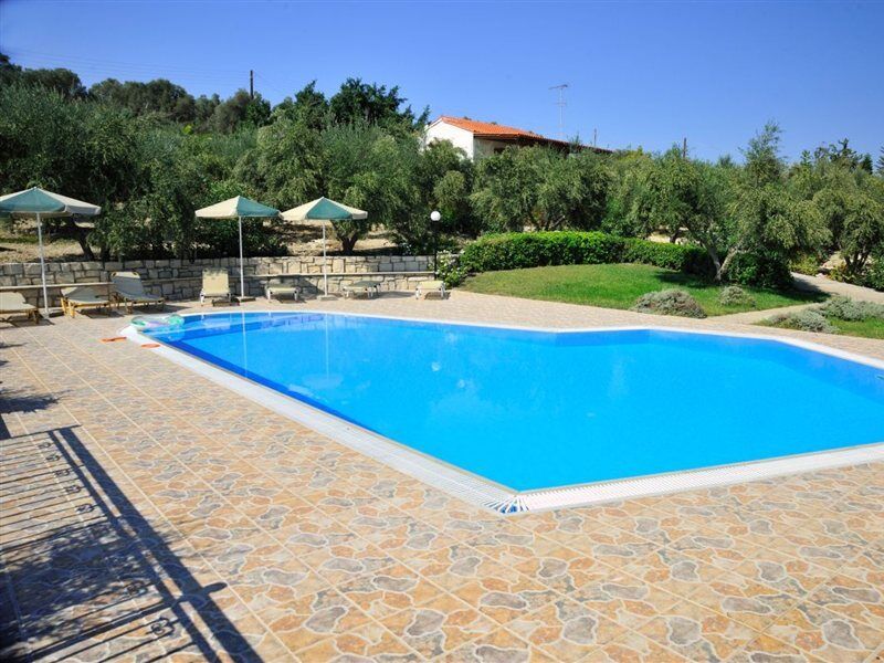 Lefkothea Villas With Large Pool, Bbq & Playground 아델리아노스 캄포스 외부 사진